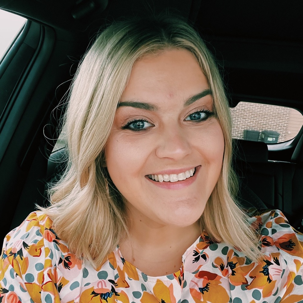 ✨Mollie, Posh Ambassador✨